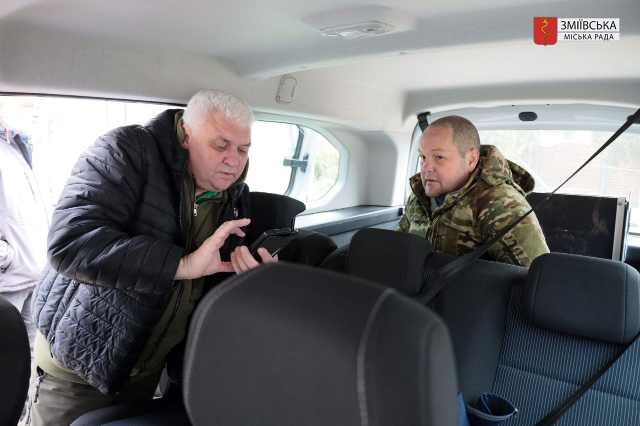 photo 5440436160929928902 y